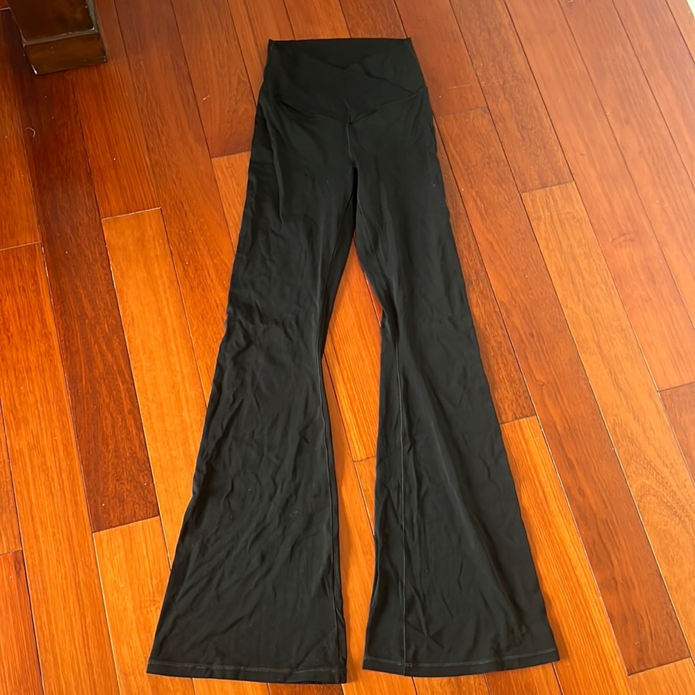 Aerie crossover flare leggings